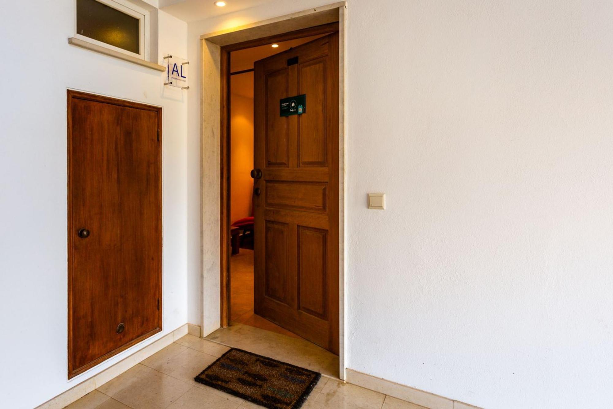 Golden 1 Bdr Flat W/ Balcony & Pool By Lovelystay Cabanas De Tavira Exteriör bild